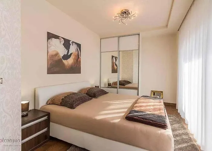 Apartment In 47582 Klenovica
